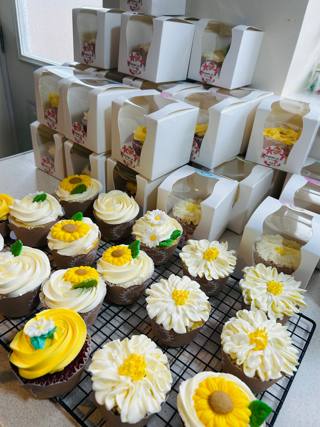 Box of 6 Cupcakes